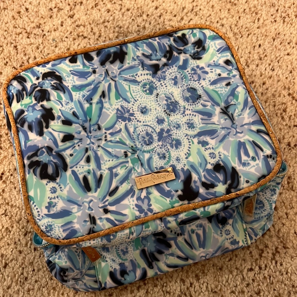 BRAND NEW Lilly Pulitzer Lunch Box